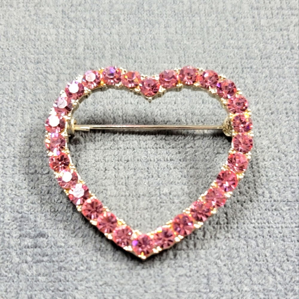Pink Rinstone Heart Brooch Pin 💕